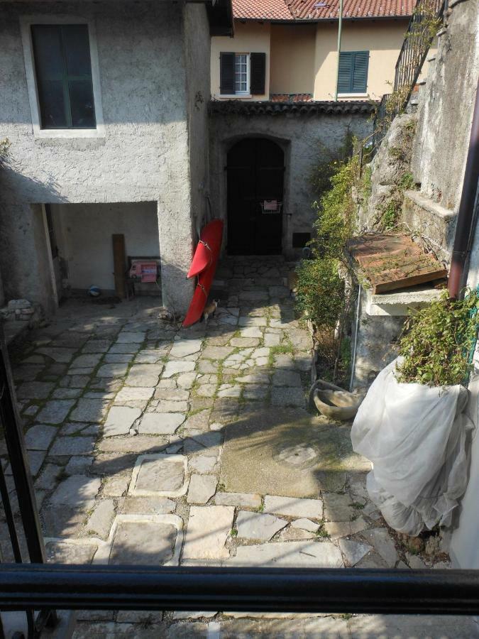 Ferienwohnung Il Vecchio Cortile Mandello del Lario Exterior foto